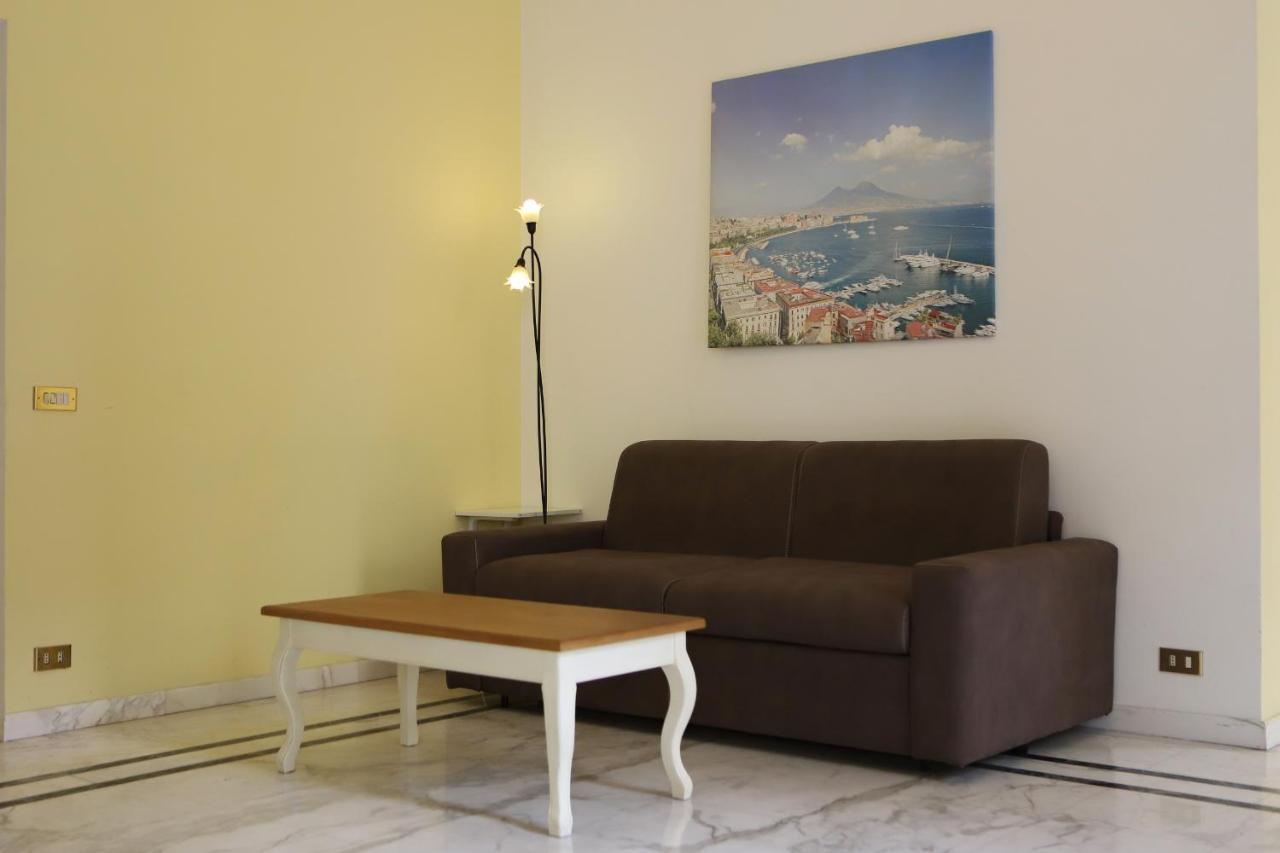 Piazza Dante Suites By Wonderful Italy Naples Extérieur photo