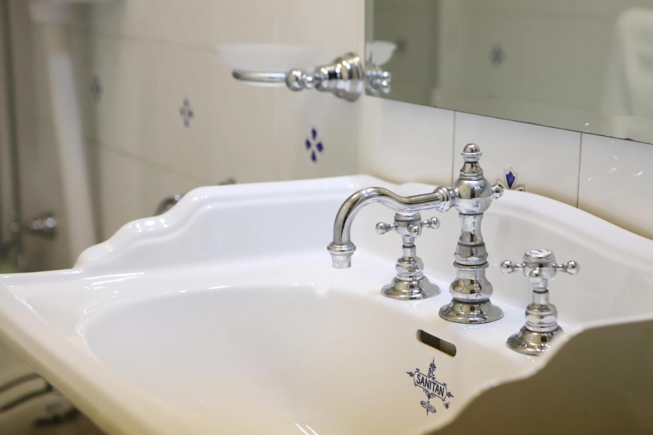 Piazza Dante Suites By Wonderful Italy Naples Extérieur photo