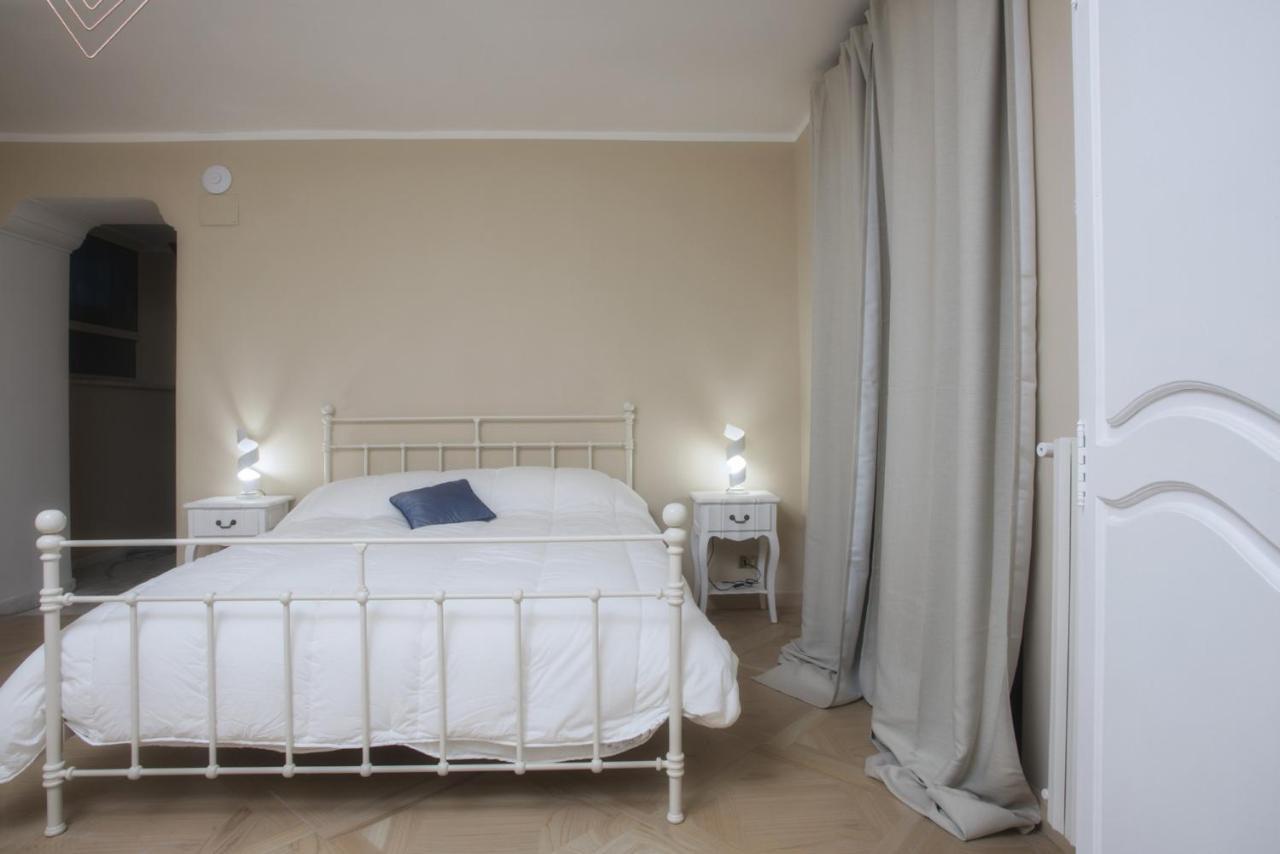 Piazza Dante Suites By Wonderful Italy Naples Extérieur photo